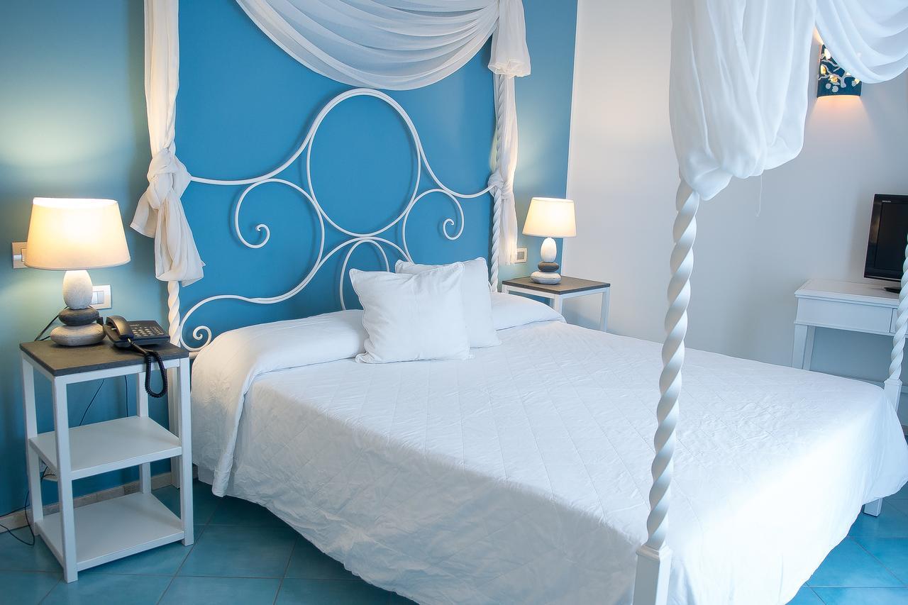 Hotel Cutimare - Aeolian Charme Acquacalda Dış mekan fotoğraf