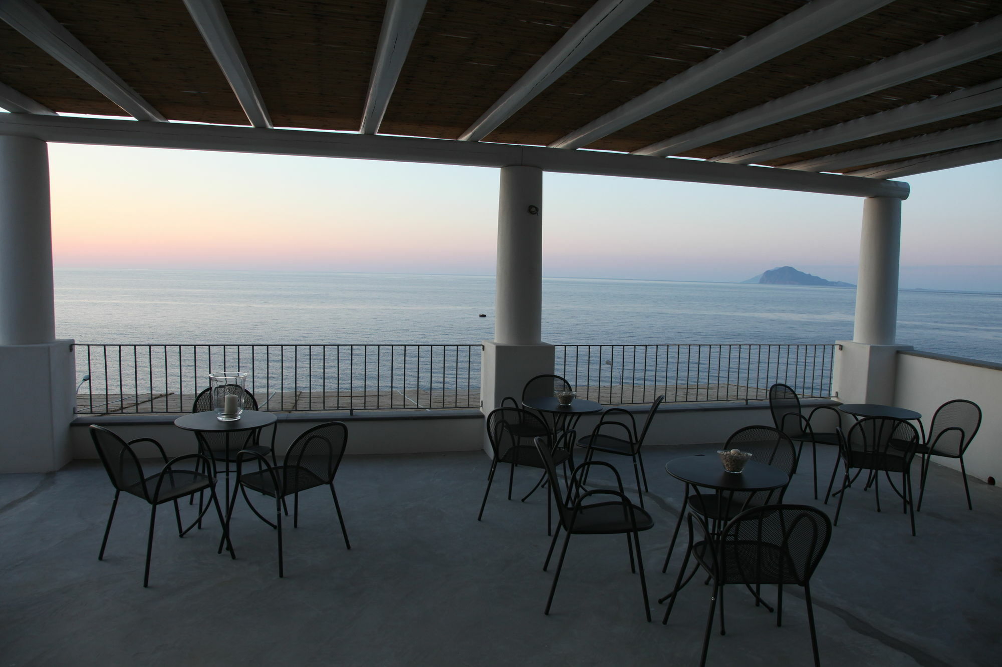 Hotel Cutimare - Aeolian Charme Acquacalda Dış mekan fotoğraf